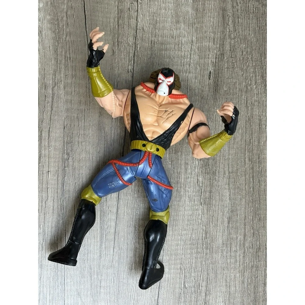 Vintage 1997 DC Batman Legend Dark Knight Lethal Impact Bane 8